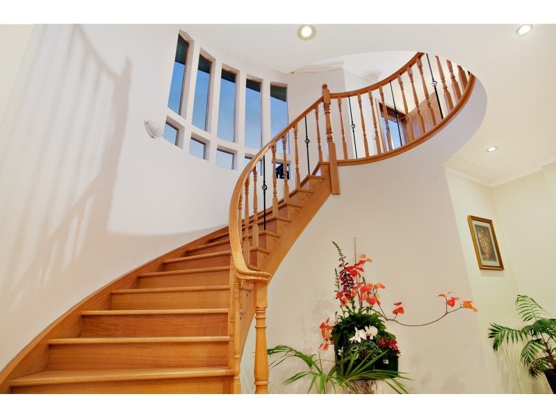 52 Gala Supreme Close, Mordialloc VIC 3195