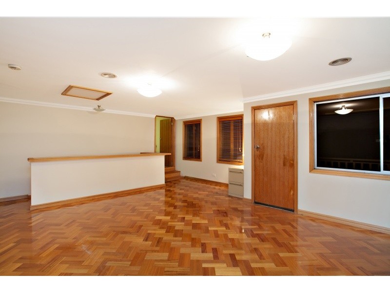 52 Gala Supreme Close, Mordialloc VIC 3195