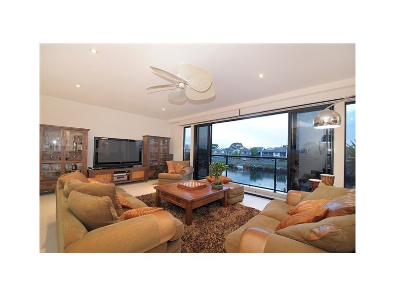 43 Pier One Drive, Patterson Lakes VIC 3197