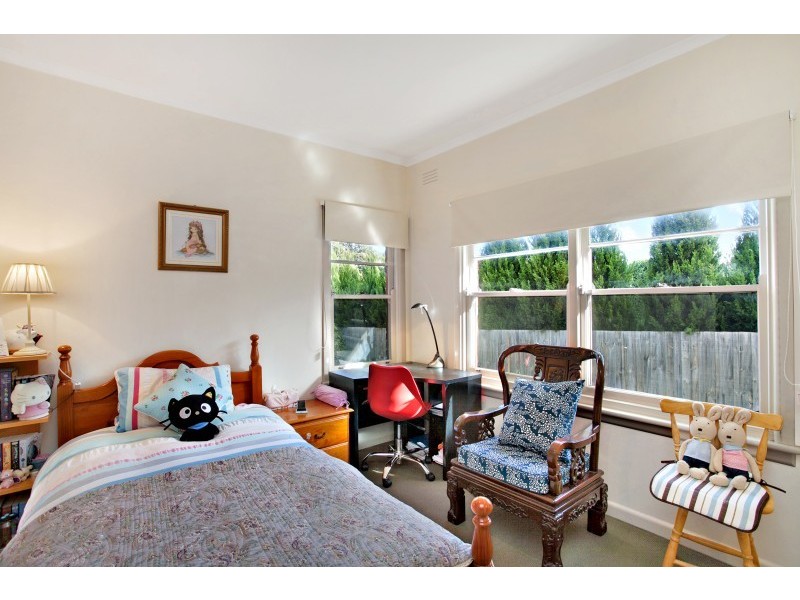 5 Thurling St, Mentone VIC 3194