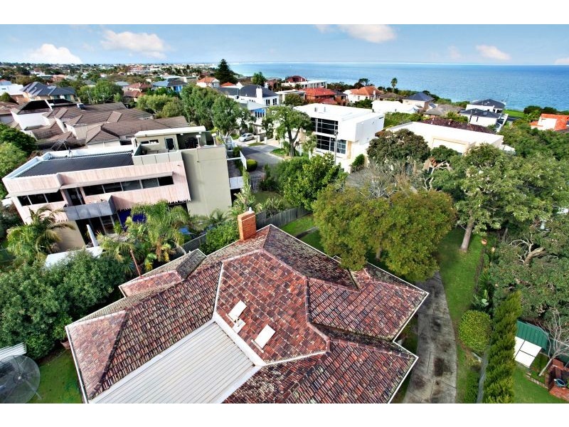 5 Thurling St, Mentone VIC 3194