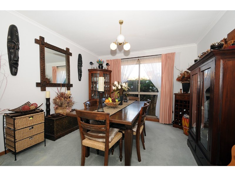 40 Nurten Parade, Aspendale Gardens VIC 3195