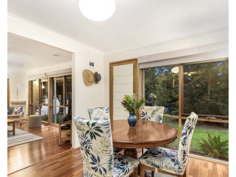 14 Longbeach Close, Aspendale VIC 3195