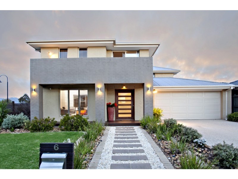 6 Coorong Circle, Waterways VIC 3195