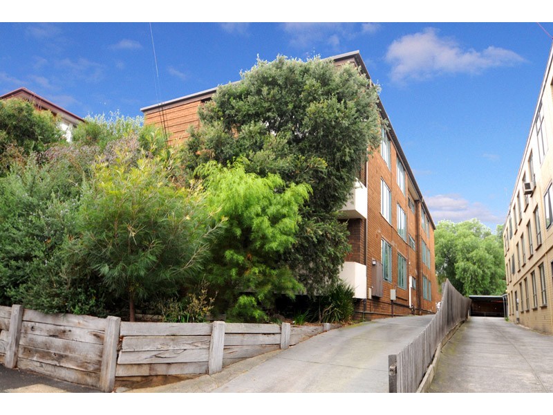 2/16 Cromwell Road, South Yarra VIC 3141