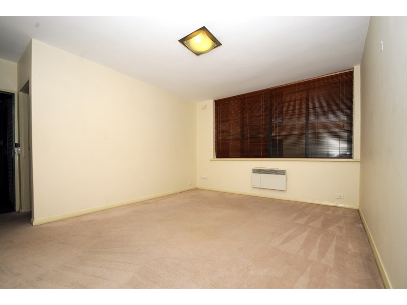 2/16 Cromwell Road, South Yarra VIC 3141