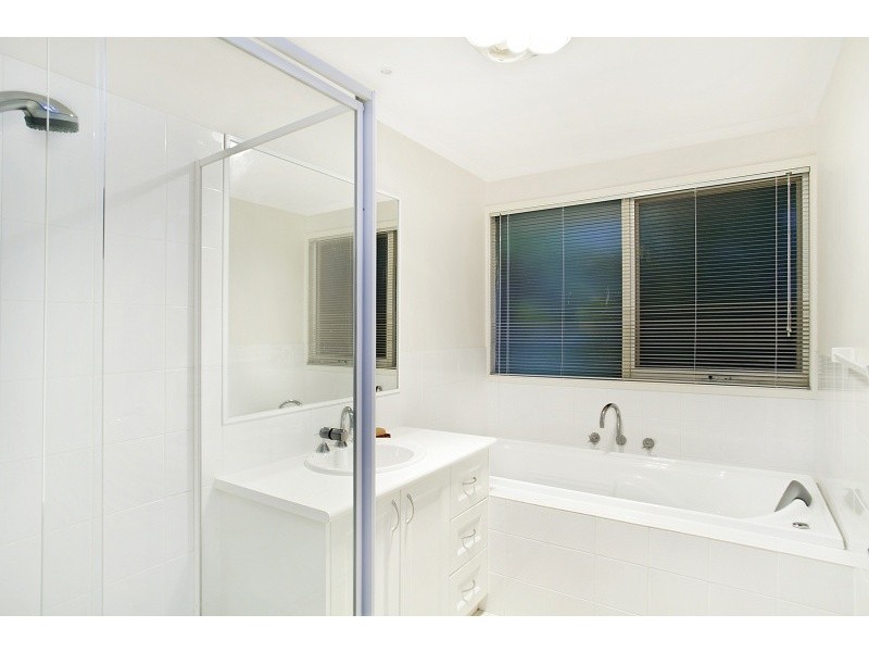 15 Spoonbill Court, Carrum Downs VIC 3201