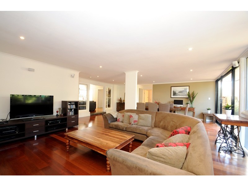 6 Eulinga Ave, Aspendale VIC 3195