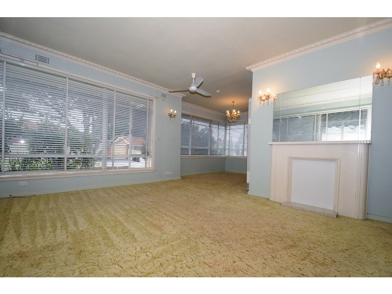 49 McSwain Street, Parkdale VIC 3195