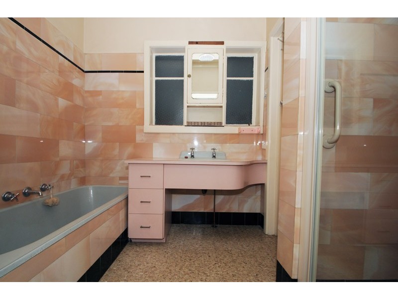 49 McSwain Street, Parkdale VIC 3195