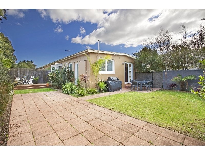 1/4-6 Bridges Avenue, Edithvale VIC 3196