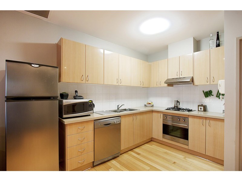 2/332 Centre Road, Bentleigh VIC 3204