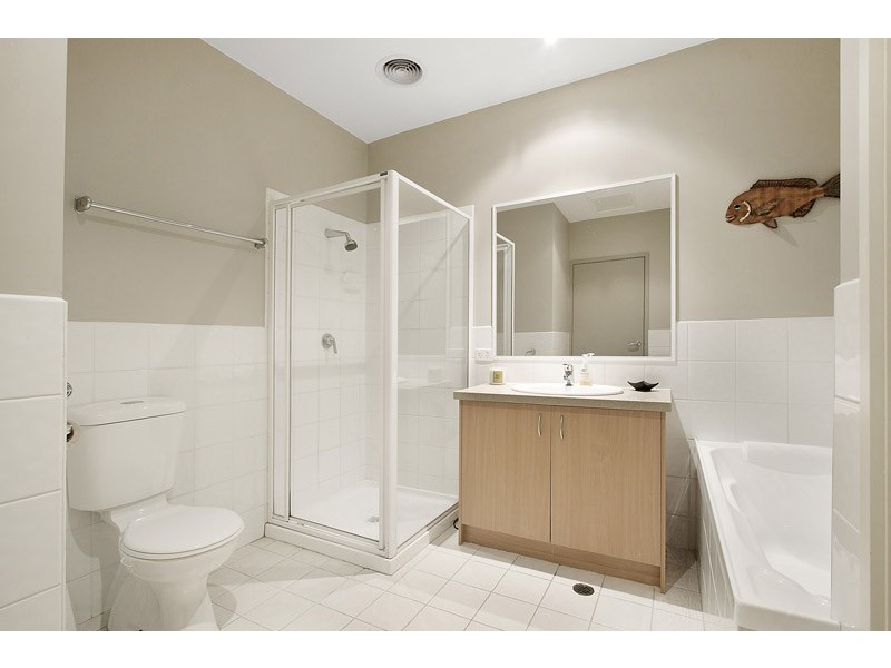 2/332 Centre Road, Bentleigh VIC 3204