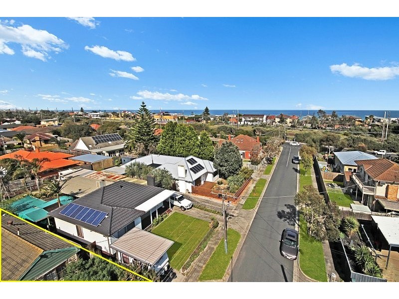 6 Ruvina Street, Aspendale VIC 3195