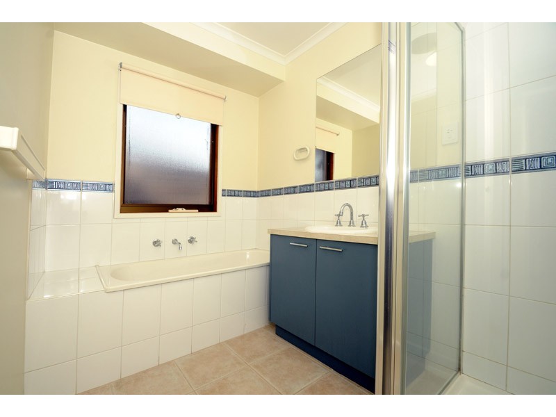 62a Blantyre Avenue, Chelsea VIC 3196