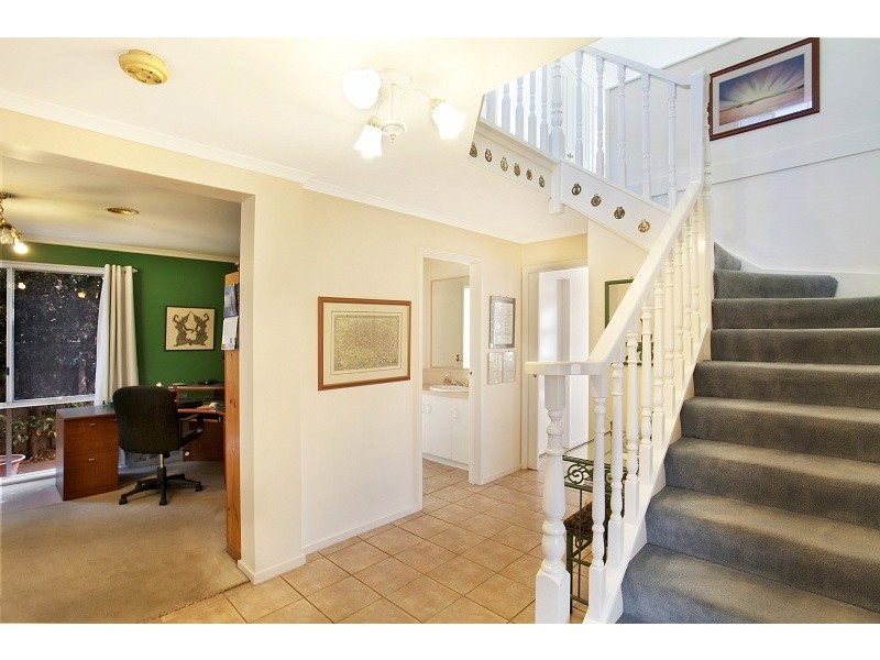 63 Kearney Drive, Aspendale Gardens VIC 3195