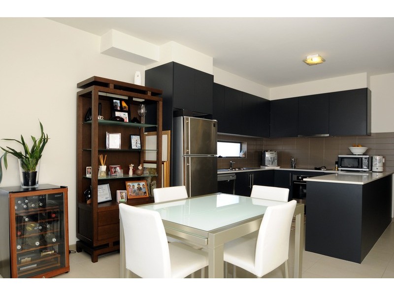 202/119 McDonald Street, Mordialloc VIC 3195