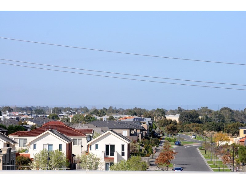 202/119 McDonald Street, Mordialloc VIC 3195