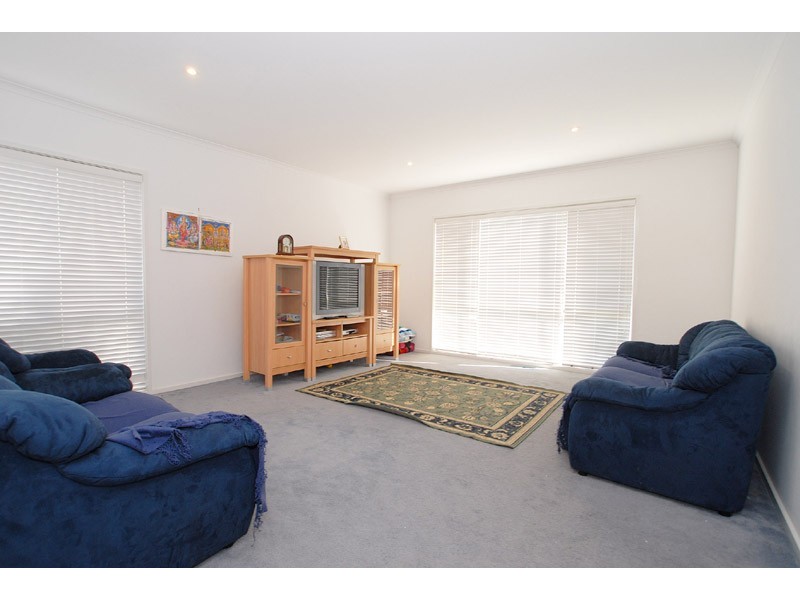 1/98-100 Chute Street, Mordialloc VIC 3195