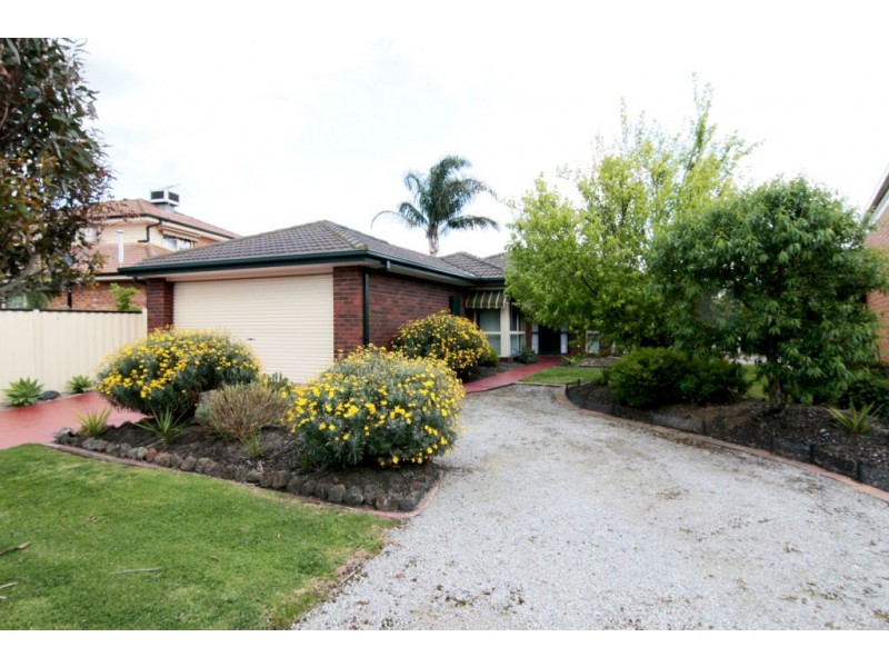 2 Keaton Way, Aspendale Gardens VIC 3195