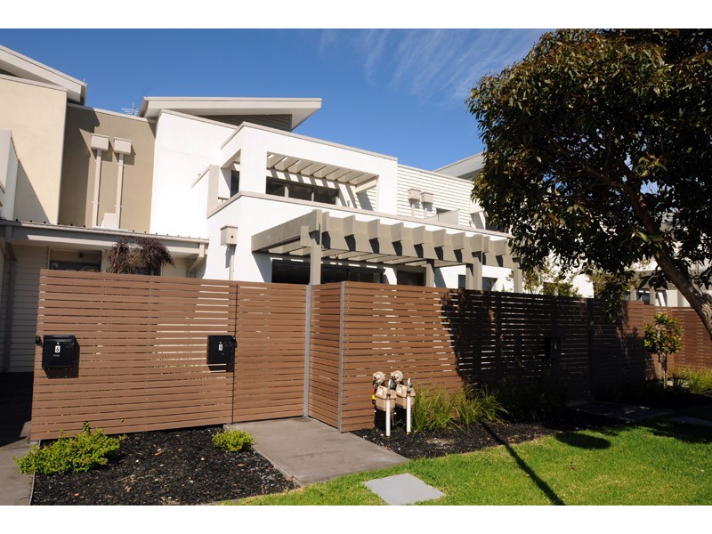 8/19 Peppertree Street, Keysborough VIC 3173