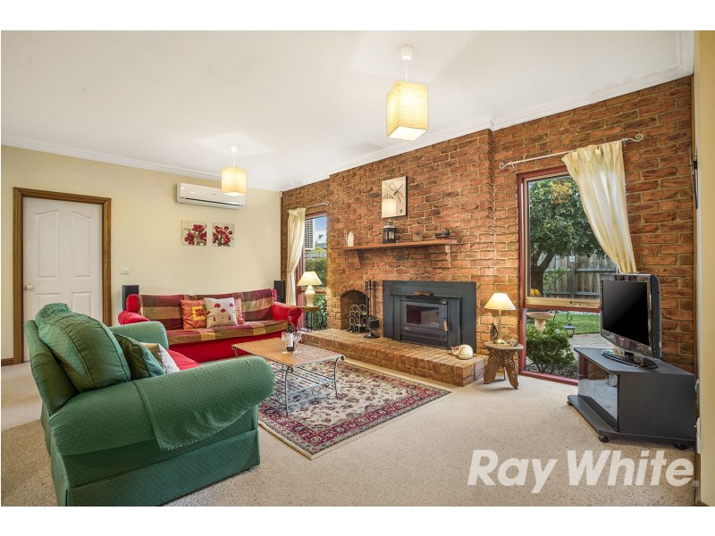 8 Milton Court, Aspendale Gardens VIC 3195