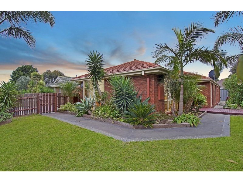 64 Amaroo Drive, Chelsea Heights VIC 3196