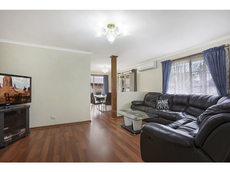 24 Dotterel Court, Chelsea Heights VIC 3196