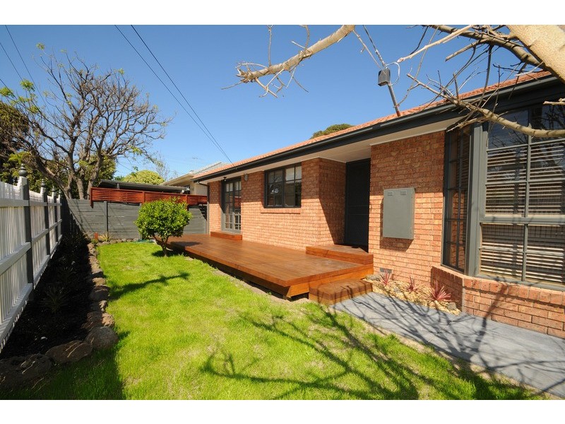 92 Keith Street, Parkdale VIC 3195