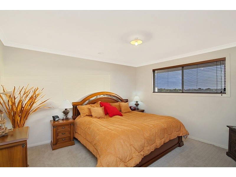 3 Buloke Lane, Waterways VIC 3195