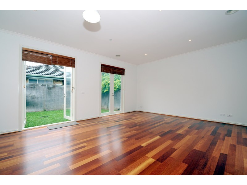 10 Darvall Court, Cheltenham VIC 3192