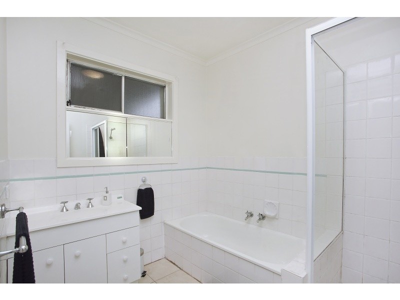 90 Sherbrooke Ave, Oakleigh South VIC 3167