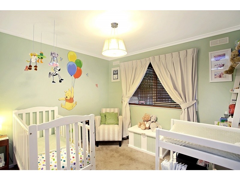 49 Arnold Drive, Chelsea VIC 3196