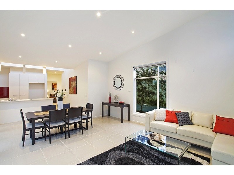 2/71 Berry Ave, Edithvale VIC 3196