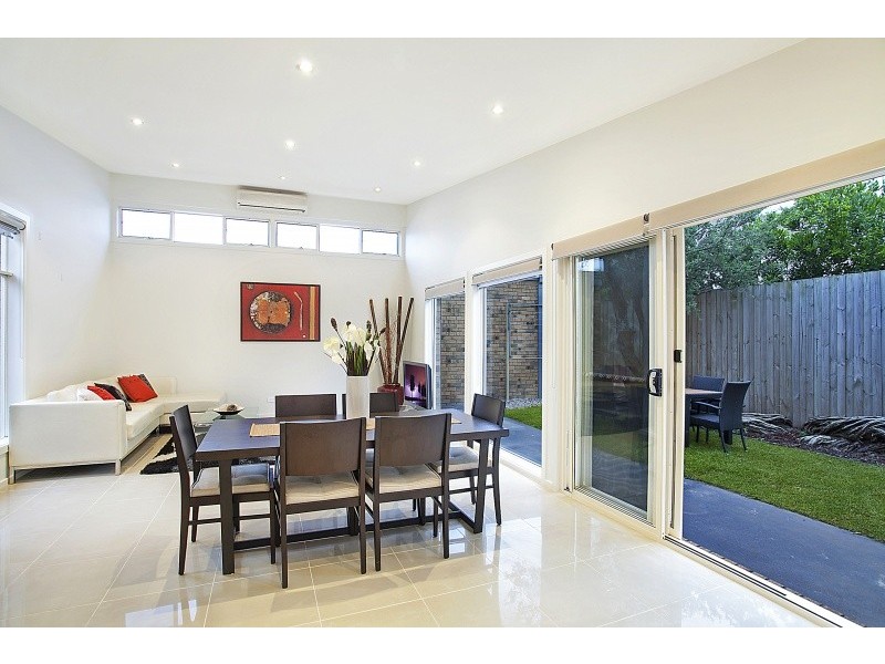 2/71 Berry Ave, Edithvale VIC 3196