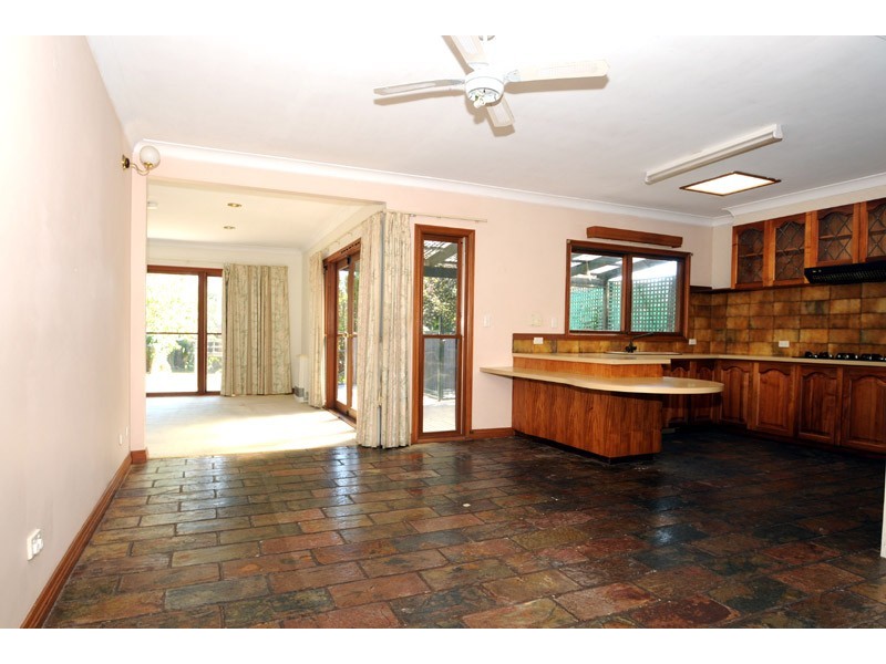 8 Clare Street, Parkdale VIC 3195