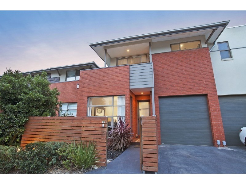17/9 Manikato Avenue, Mordialloc VIC 3195