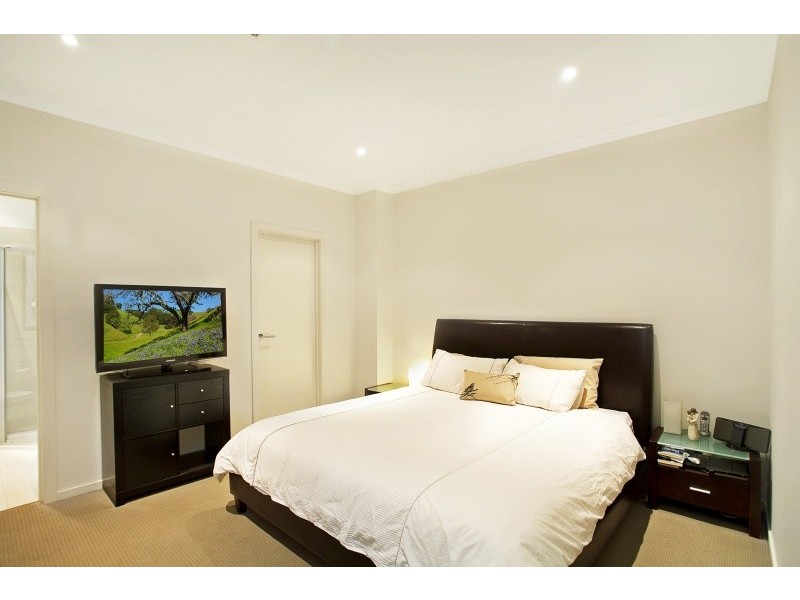 12/17 Collocott Street, Mordialloc VIC 3195