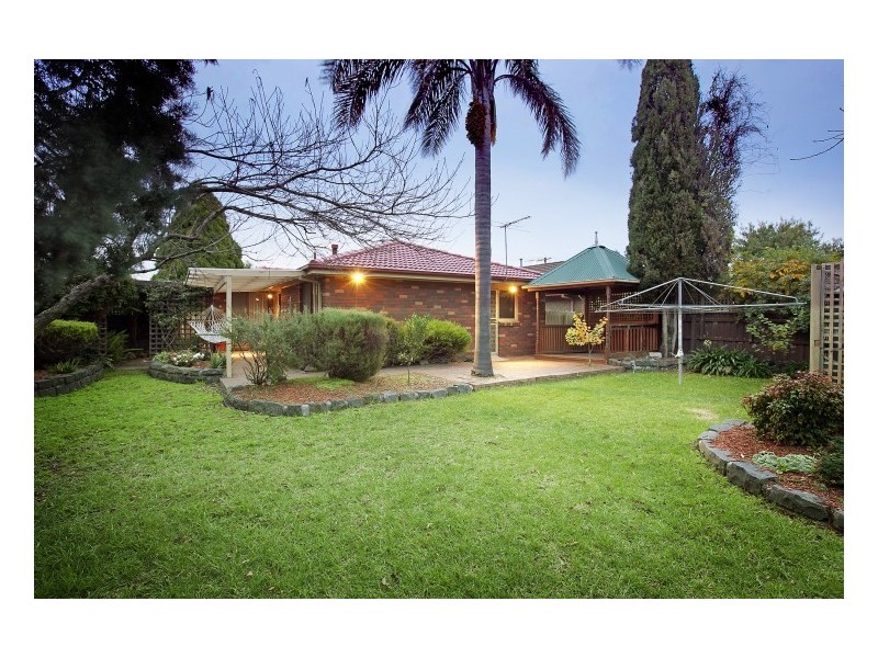 63 Tarongo Drive, Aspendale VIC 3195