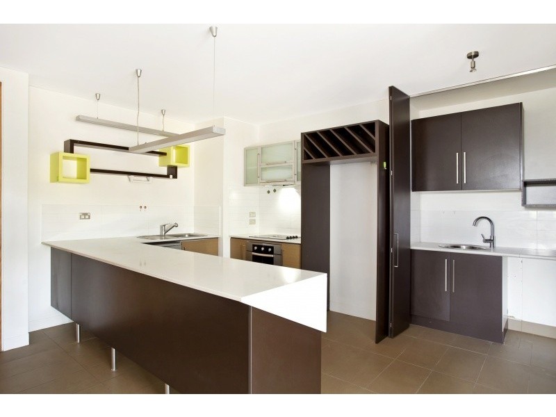 10/250 Charman Road, Cheltenham VIC 3192