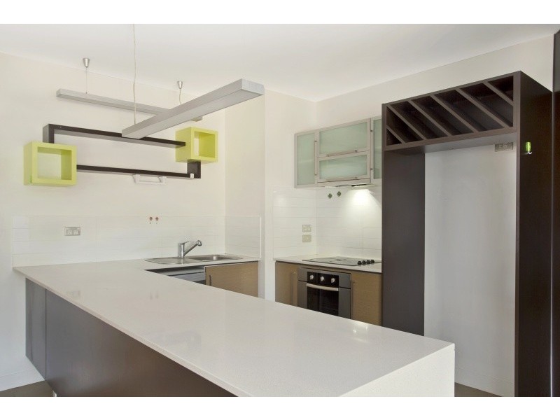 10/250 Charman Road, Cheltenham VIC 3192