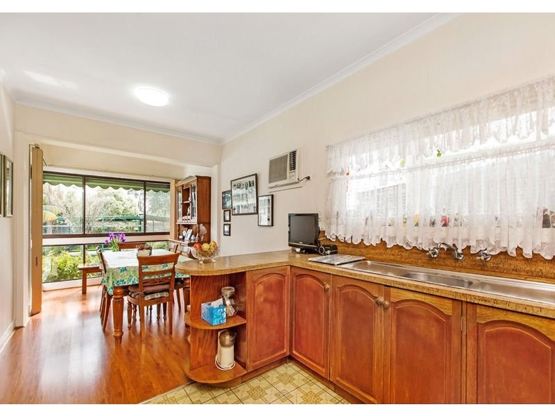 77 Elsie Grove, Edithvale VIC 3196