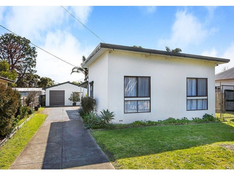 77 Elsie Grove, Edithvale VIC 3196