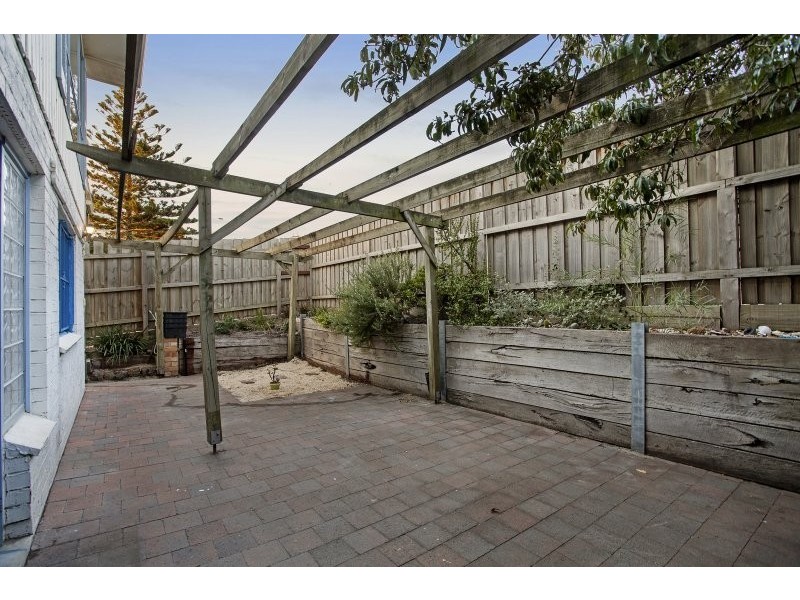 1/175 Nepean highway, Aspendale VIC 3195