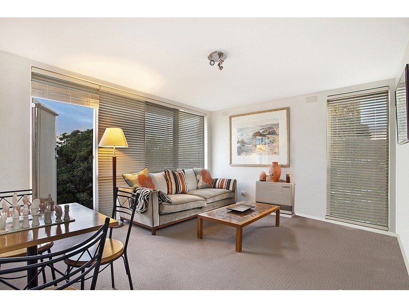 1/2 Thomson Rise, Parkdale VIC 3195