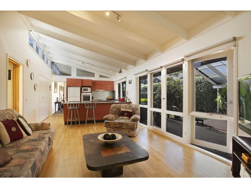 37 Nurten Parade, Aspendale Gardens VIC 3195