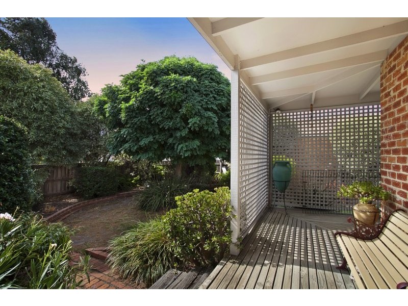 37 Nurten Parade, Aspendale Gardens VIC 3195