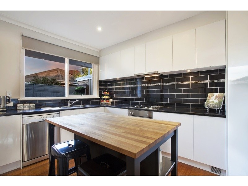 8/6 Robertson Parade, Aspendale VIC 3195