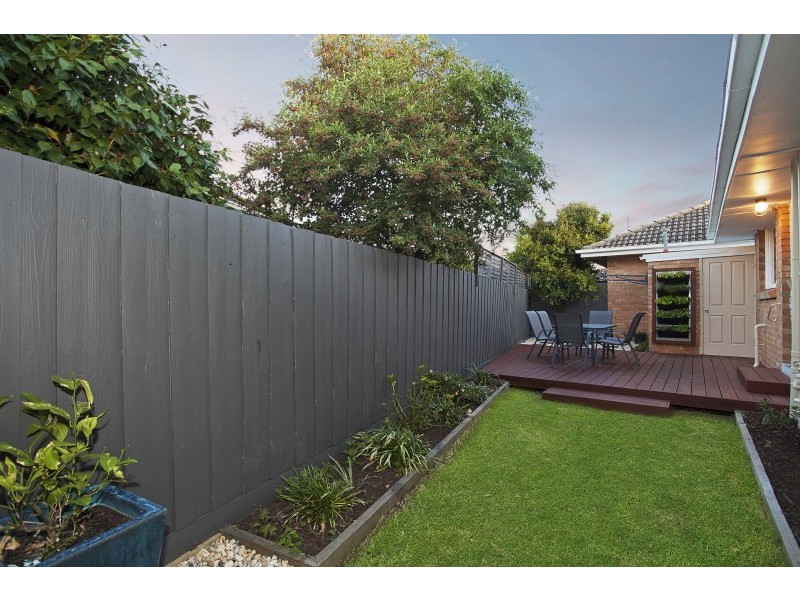 8/6 Robertson Parade, Aspendale VIC 3195