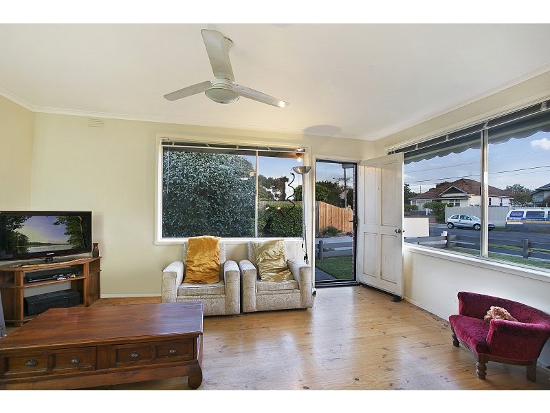 1/111 Barkly Street, Mordialloc VIC 3195